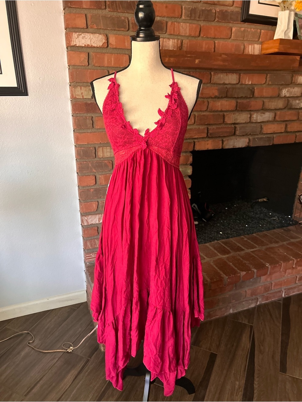 NWT Joyfolie Poesy Dress in Raspberry Sz S